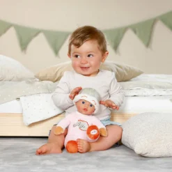 Baby Born ensimmäinen vauva nukke 30cm