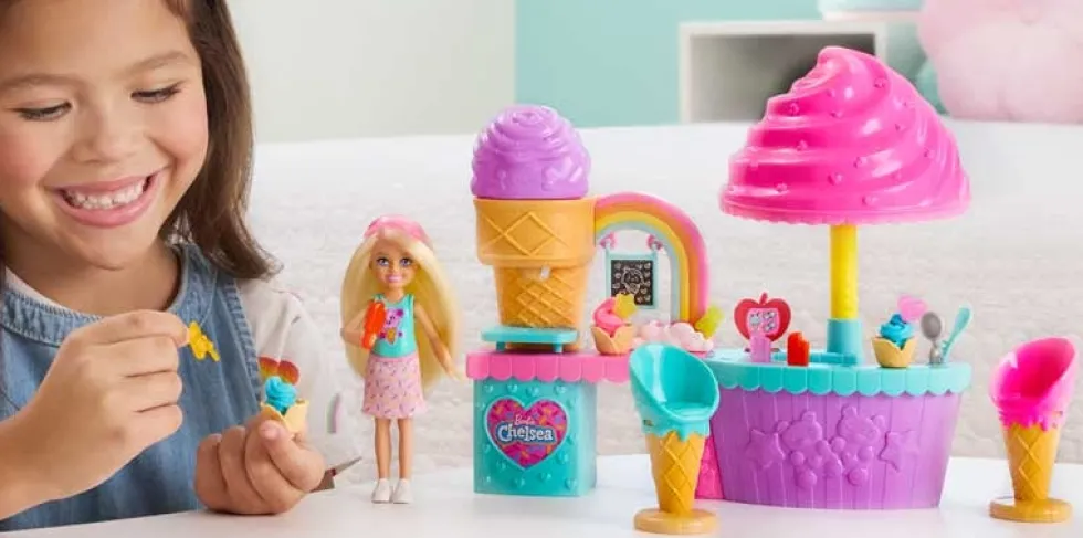 Barbie Chelsea Jäätelöpuoti -leikkisetti