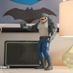Batman Giant Series - King Shark toimintahahmo 30cm