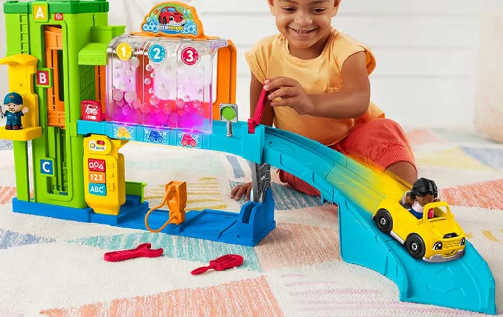 Fisher Price Little People Huolto-asema -autoleikki