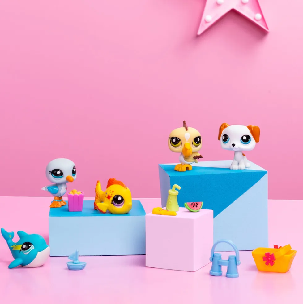 Littlest Pet Shop G7 Beach Besties Collector Set
