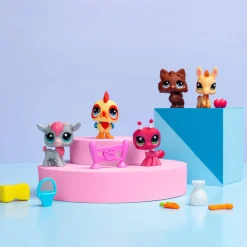 Littlest Pet Shop G7 Farm Besties Collector Set