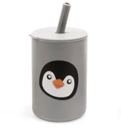 Magni pingviini muki pillillä