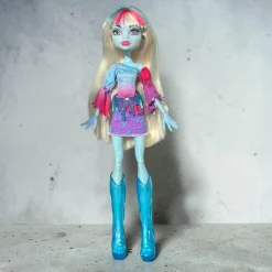 Monster High Abbey Bominable Music Festival nukke - Second Hand