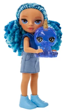 Rainbow High Littles Sapphire Bradshaw -nukke ja yksisarvinen