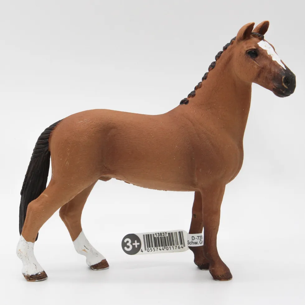 Schleich Hannoverin hevonen 13837