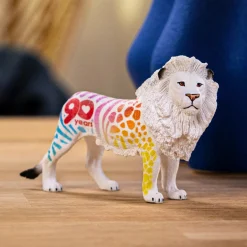 Schleich 72264 Leijona, 90-vuotta juhlavuosi figuuri