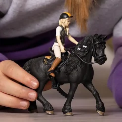 Schleich 42640 Ratsastaja Tori ja Princess hevonen