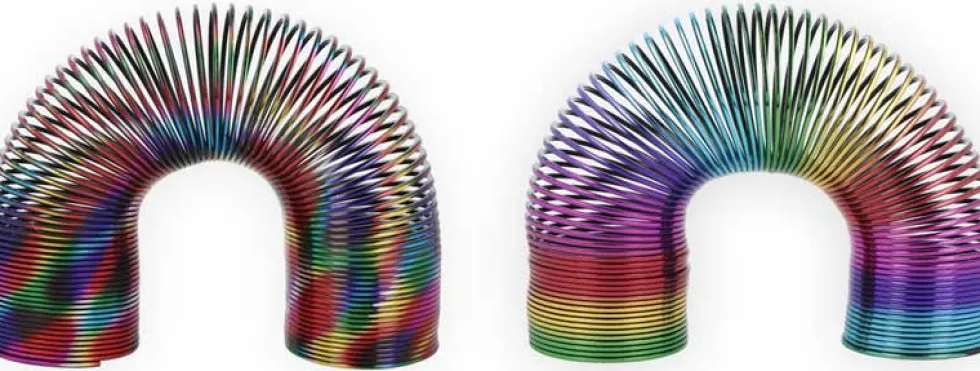 Slinky rainbow vieterilelu