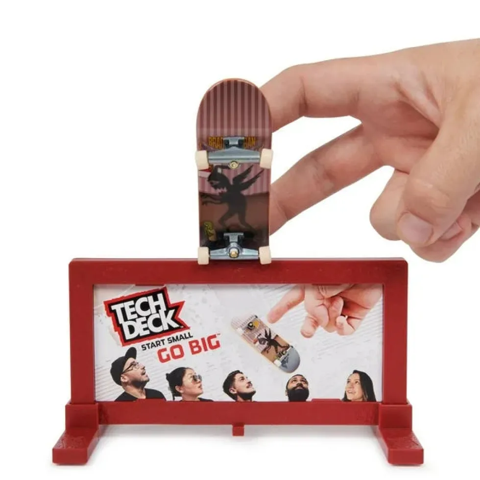 Tech Deck VS series toy machine -sormiskeitti pakkaus