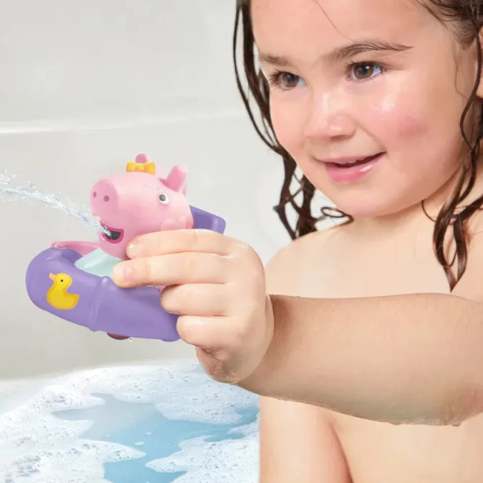 Tomy Toomies Pipsa Possu ja perhe ruiskivat kylpylelut